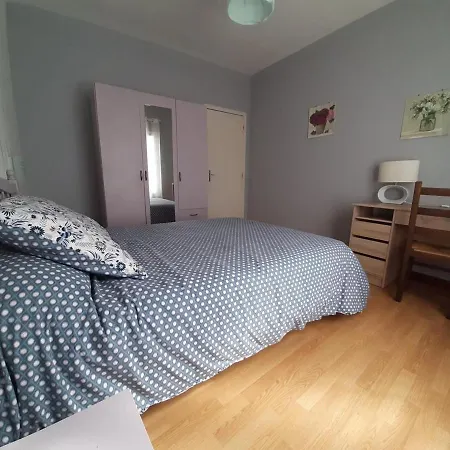 édon, 4 Pièces, 6 Personnes - Fr-1-653-201 Hébergement de vacances