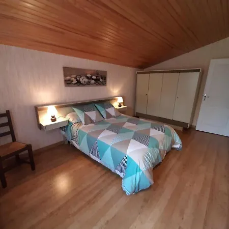 Hébergement de vacances édon, 4 Pièces, 6 Personnes - Fr-1-653-201 Edon